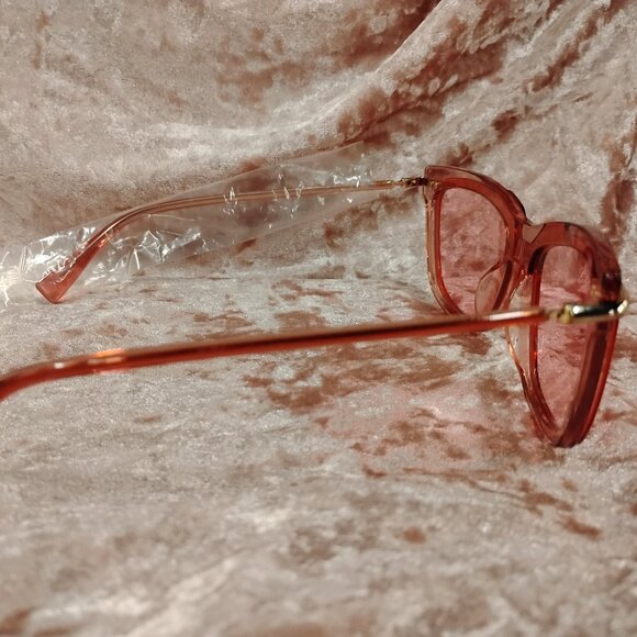 Derek Lam Vivian Pink Sunglasses - Picture 9 of 9